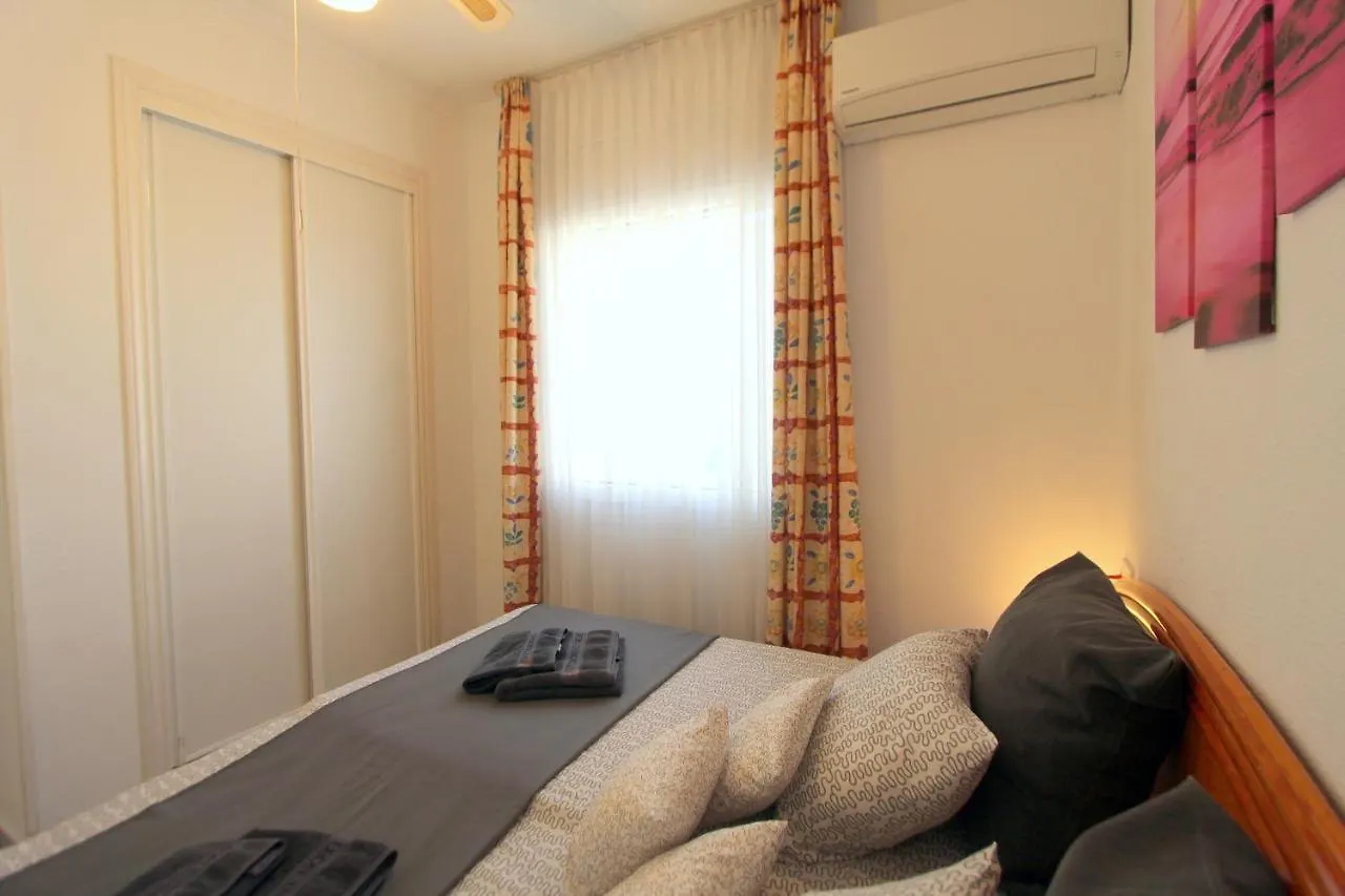 Leon Inmo Apartment Denise - 10414 エンプリアブラバ
